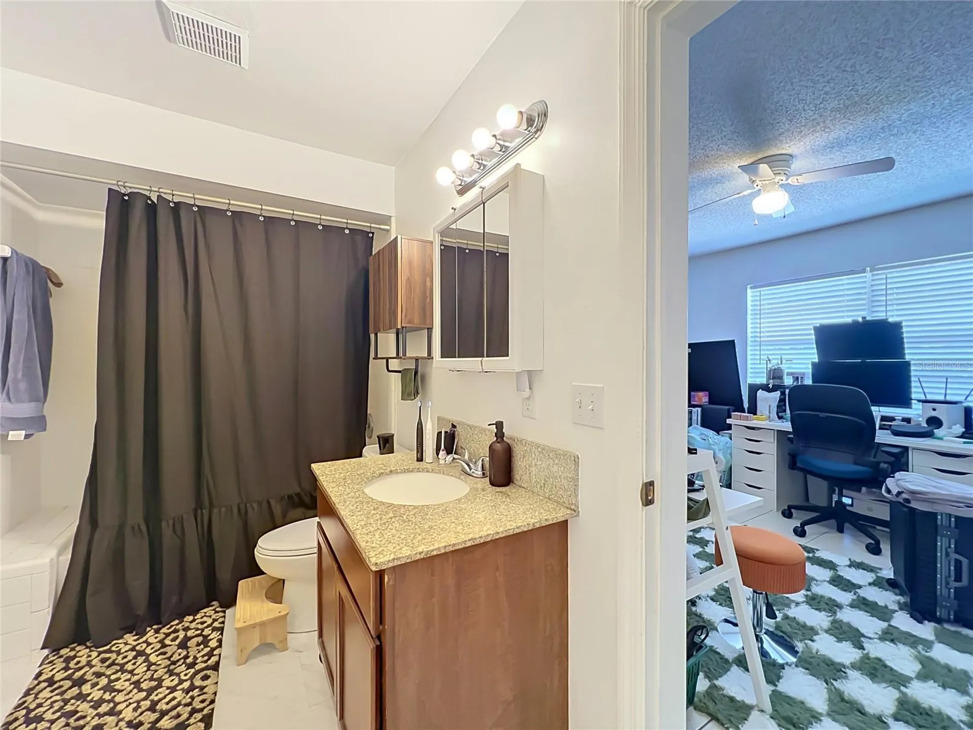 2407 Newberry Street Orlando FL 32806