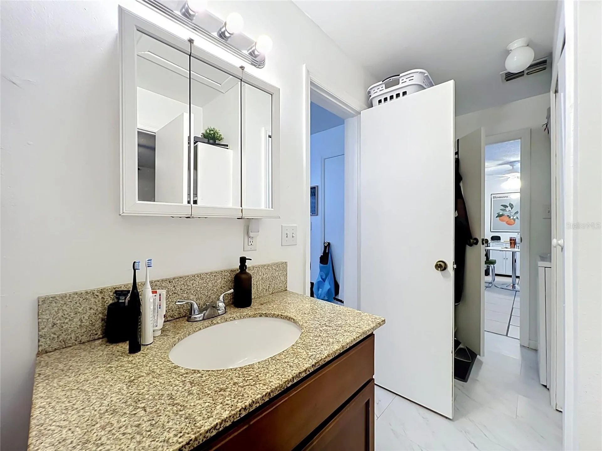 2407 Newberry Street Orlando FL 32806