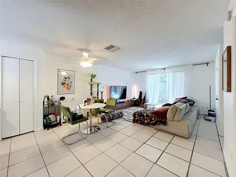 2407 Newberry Street Orlando FL 32806
