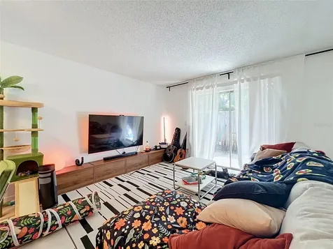 2407 Newberry Street Orlando FL 32806