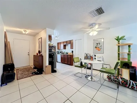 2407 Newberry Street Orlando FL 32806