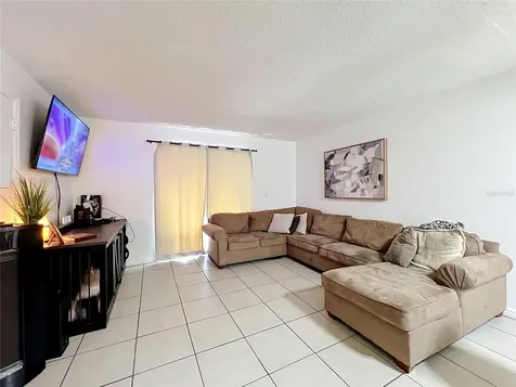 2407 Newberry Street Orlando FL 32806