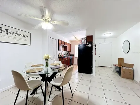 2407 Newberry Street Orlando FL 32806