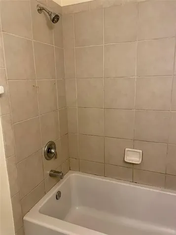 2745 Hidden Lake Boulevard Sarasota FL 34237