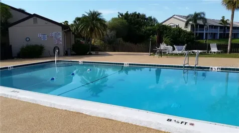 2745 Hidden Lake Boulevard Sarasota FL 34237