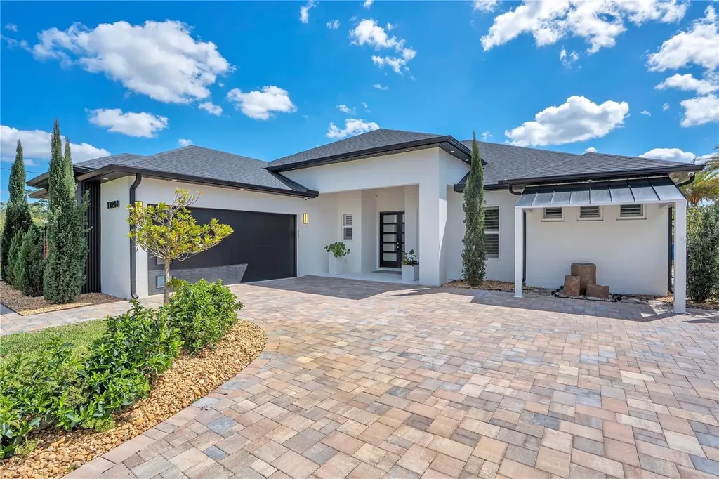 19240 Lansdowne Street Orlando FL 32833