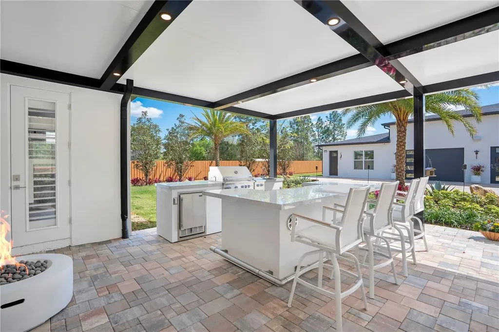 19240 Lansdowne Street Orlando FL 32833