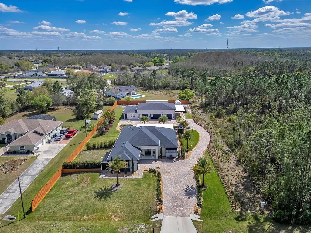 19240 Lansdowne Street Orlando FL 32833