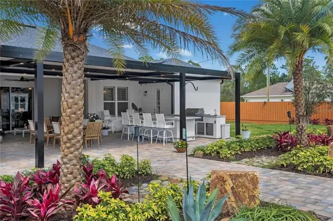 19240 Lansdowne Street Orlando FL 32833