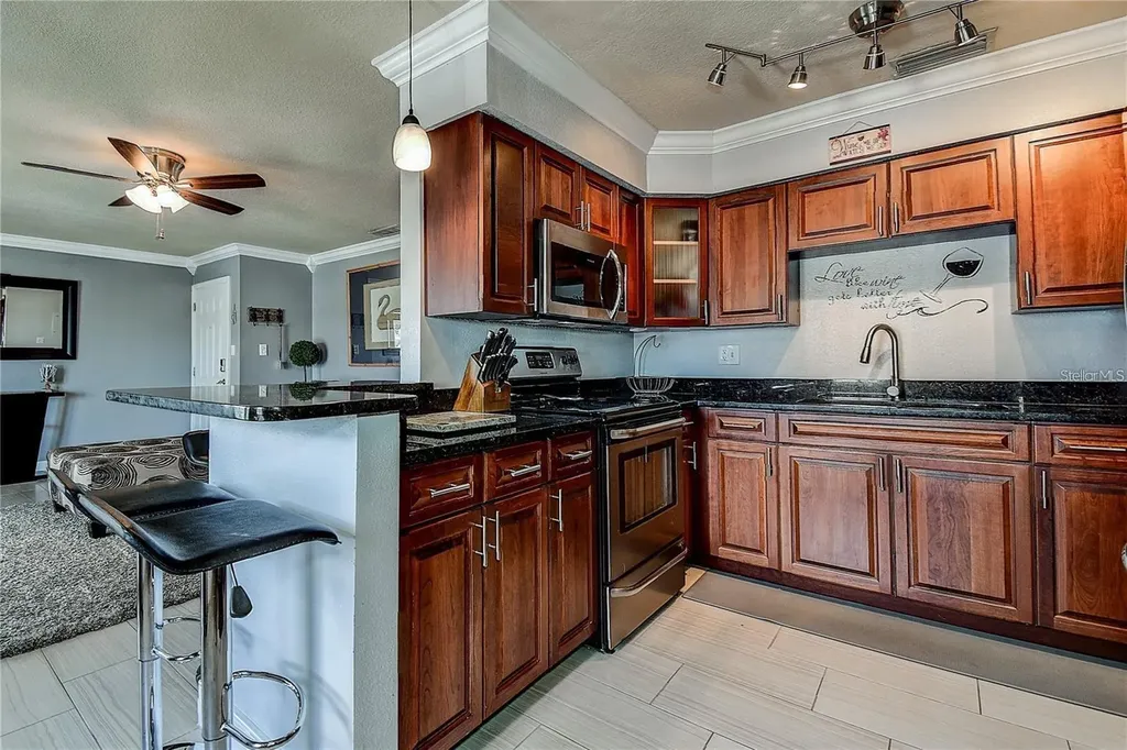 5111 Coquina Key Drive SE St Petersburg FL 33705
