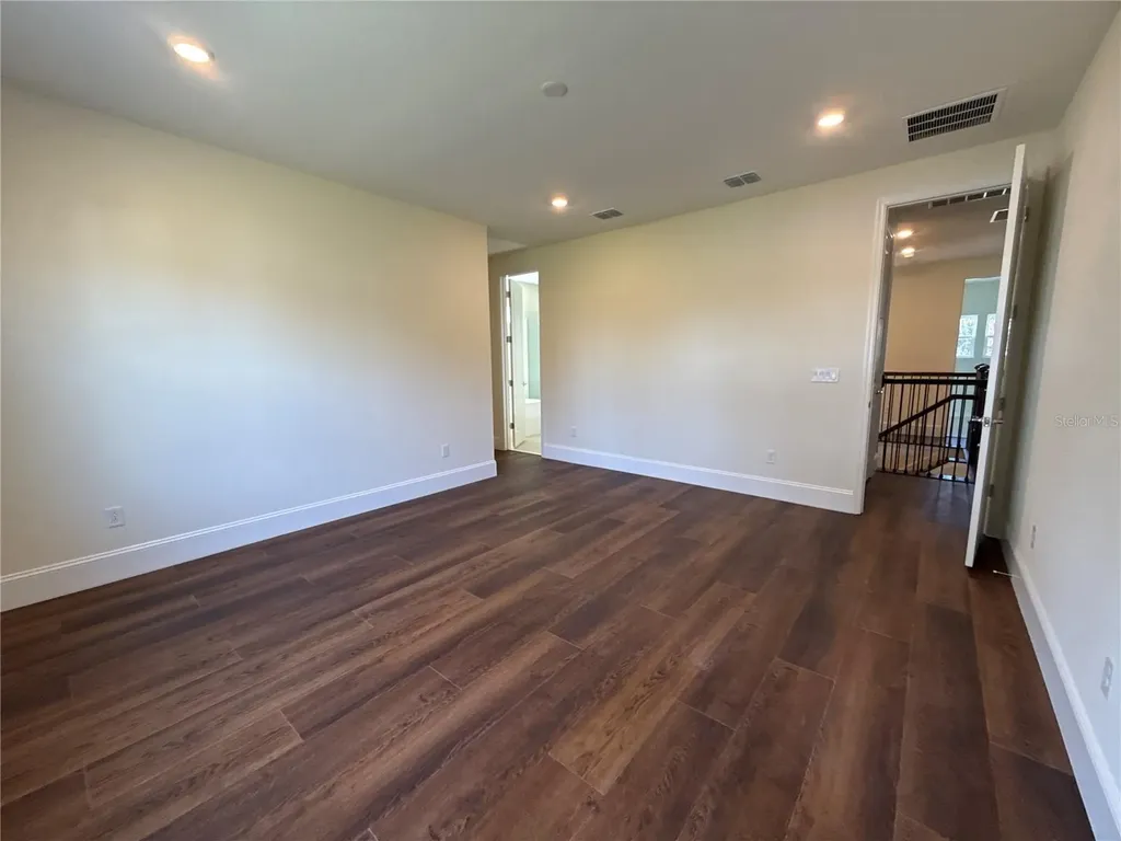 16645 Lone Oak Circle Orlando FL 32832