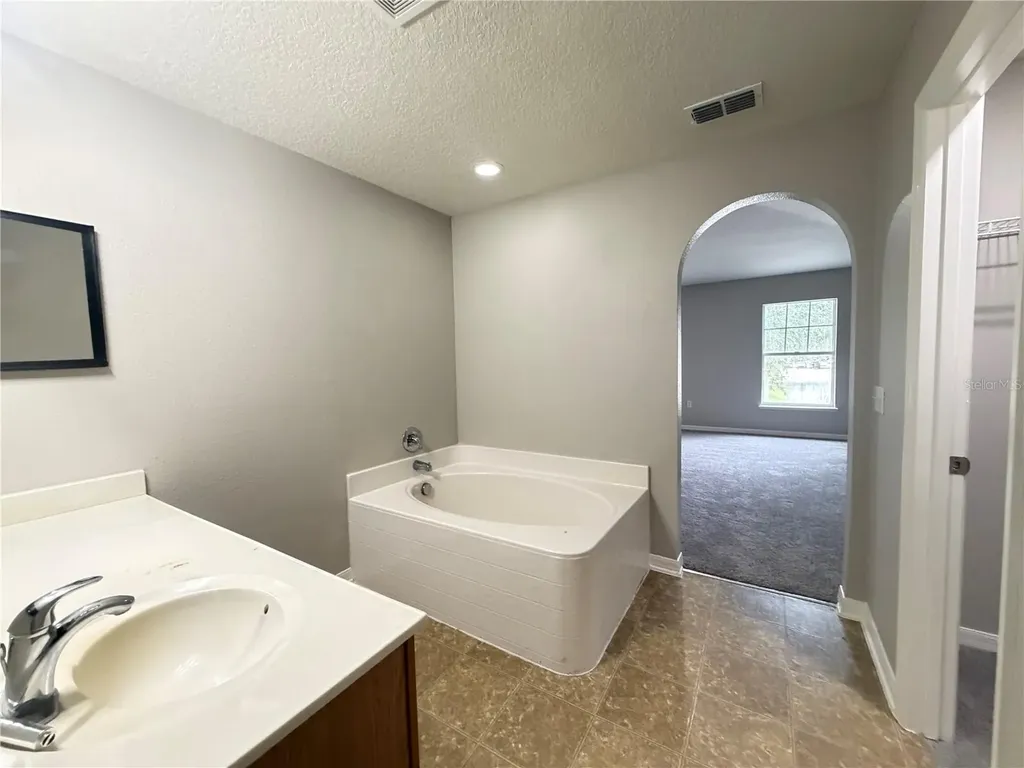 1624 Sterns Drive Leesburg FL 34748