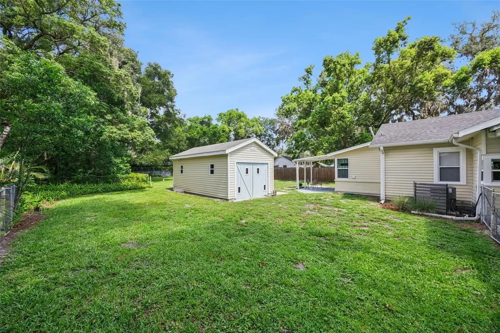 2012 S Palmetto Avenue Sanford FL 32771