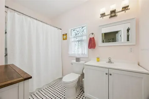 2012 S Palmetto Avenue Sanford FL 32771