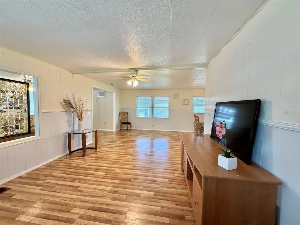 115 Gardenia Way Leesburg FL 34748
