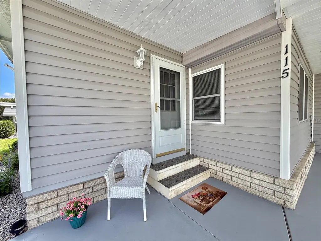 115 Gardenia Way Leesburg FL 34748