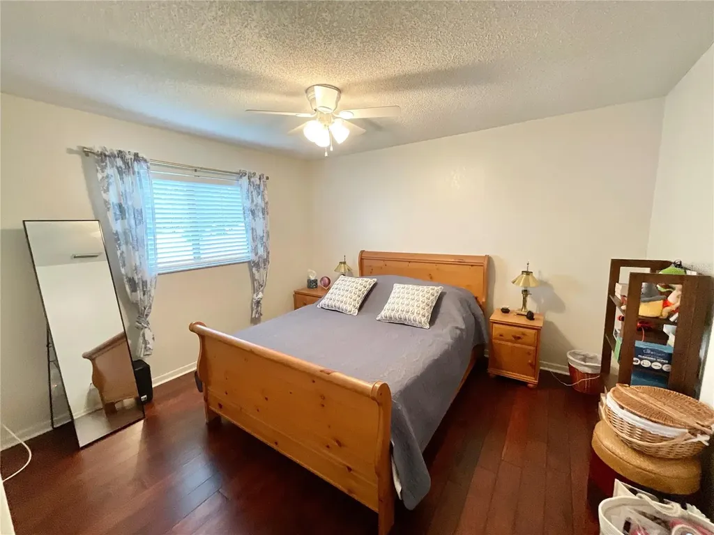 1349 Hillside Drive Tarpon Springs FL 34689