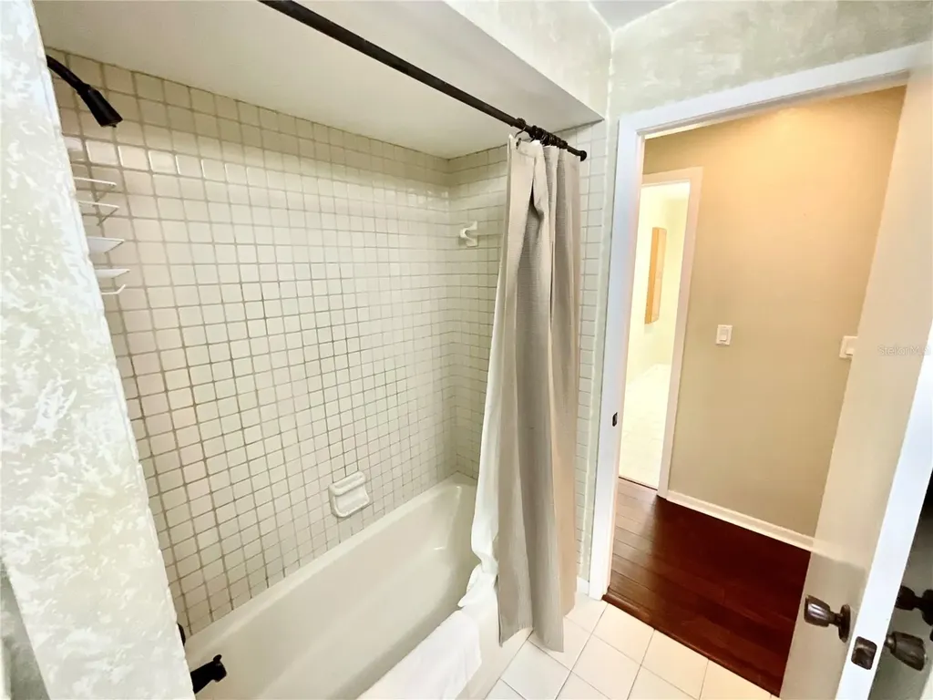 1349 Hillside Drive Tarpon Springs FL 34689