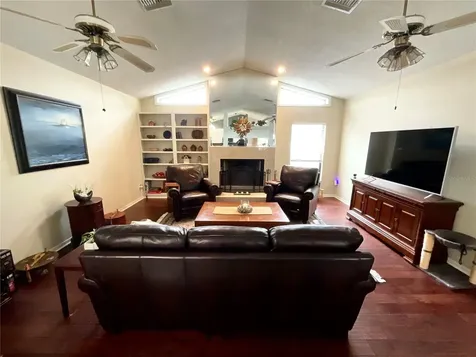 1349 Hillside Drive Tarpon Springs FL 34689