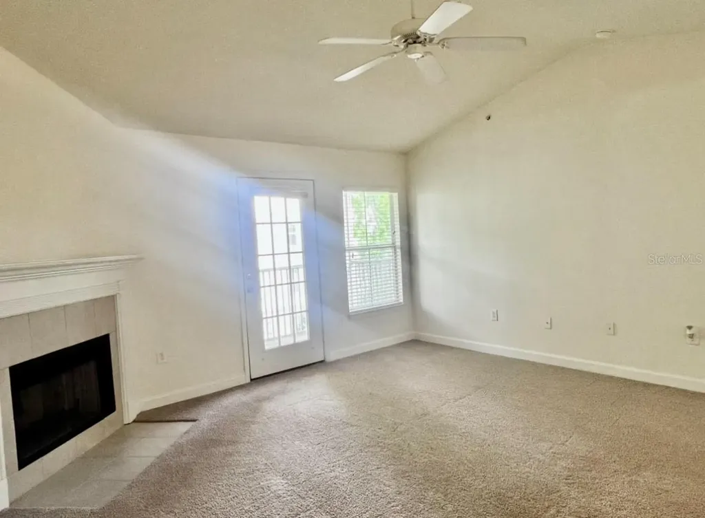 18469 Bridle Club Drive Tampa FL 33647