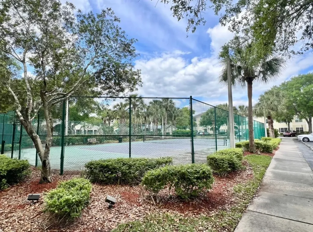18469 Bridle Club Drive Tampa FL 33647