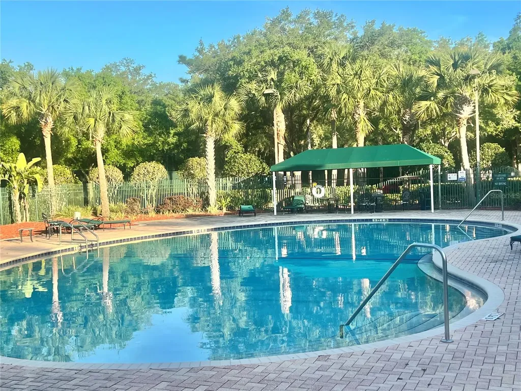 18469 Bridle Club Drive Tampa FL 33647