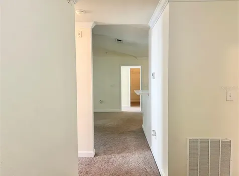 18469 Bridle Club Drive Tampa FL 33647