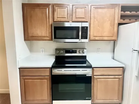 18469 Bridle Club Drive Tampa FL 33647