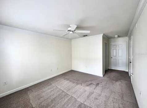 18469 Bridle Club Drive Tampa FL 33647