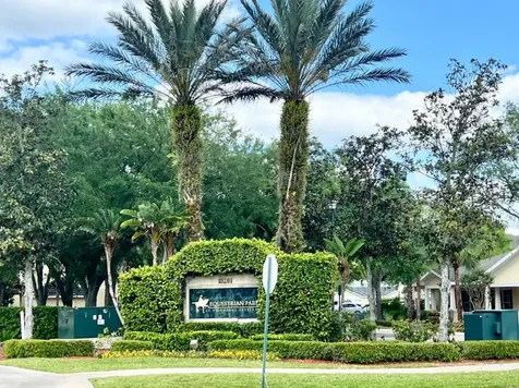 18469 Bridle Club Drive Tampa FL 33647
