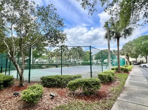 18469 Bridle Club Drive Tampa FL 33647