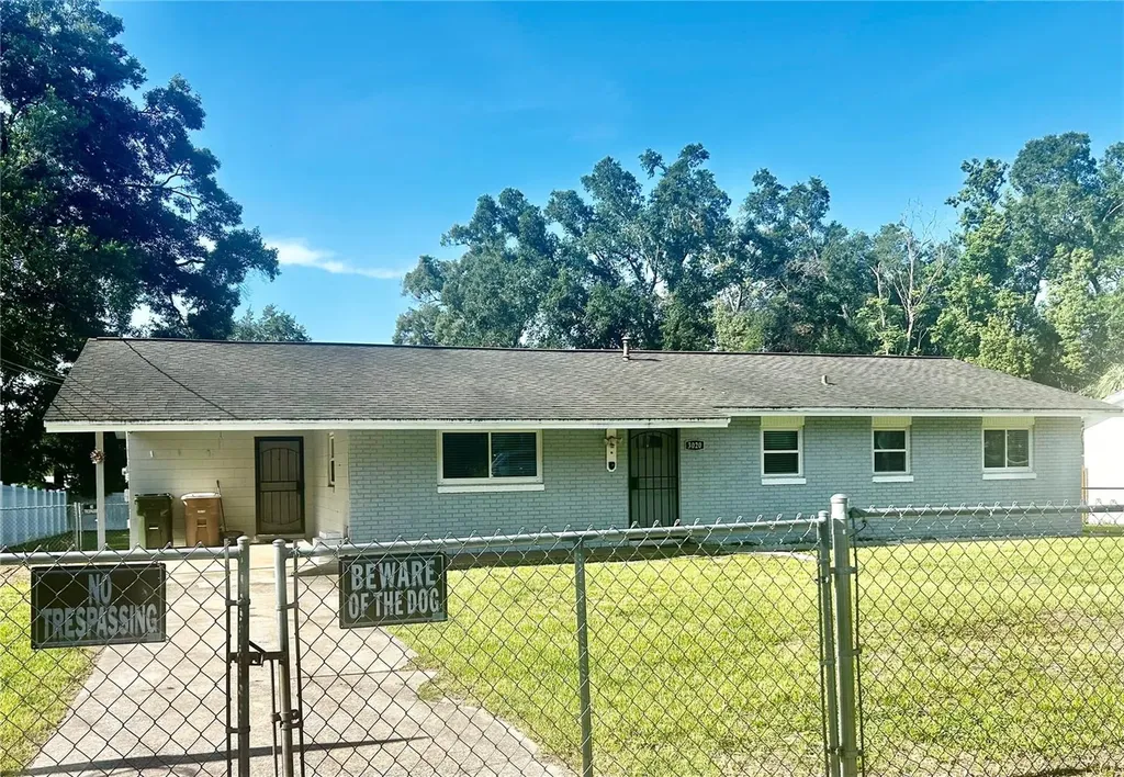 3020 SE 11th Street Ocala FL 34471