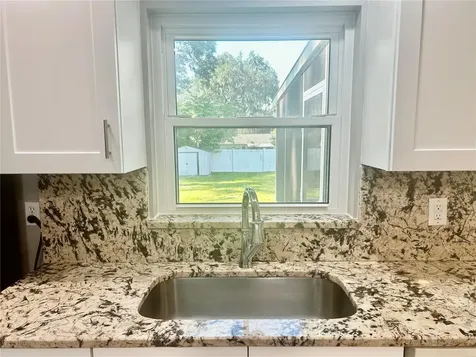 3020 SE 11th Street Ocala FL 34471