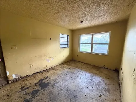 6213 Tavendale Drive Orlando FL 32809