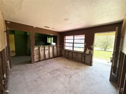 6213 Tavendale Drive Orlando FL 32809