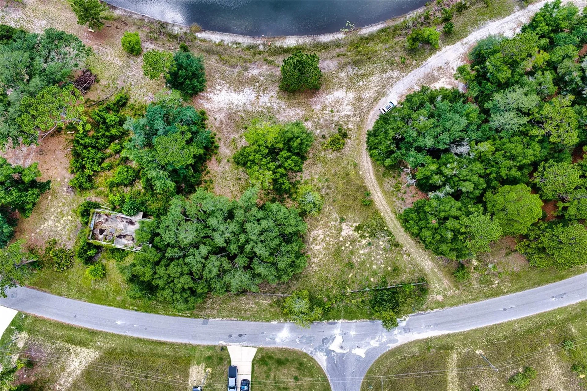 Malauka Loop Ocklawaha FL 32179