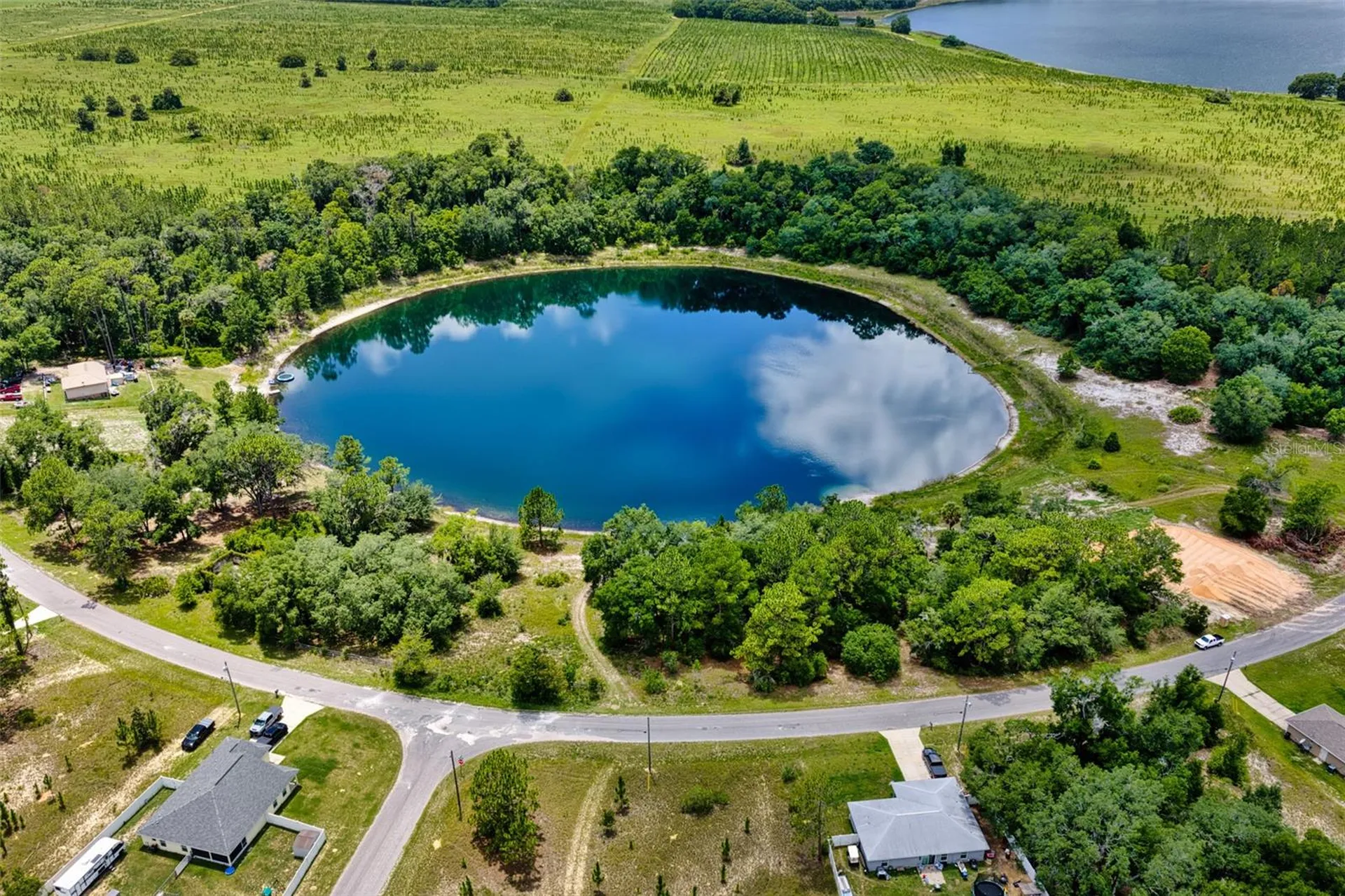 Malauka Loop Ocklawaha FL 32179