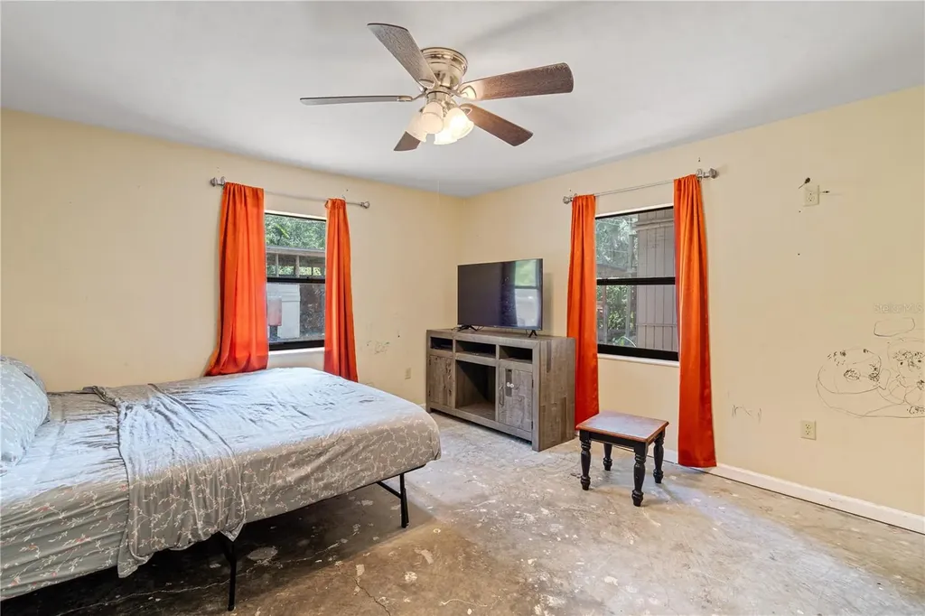 1717 NE 28th Avenue Gainesville FL 32609