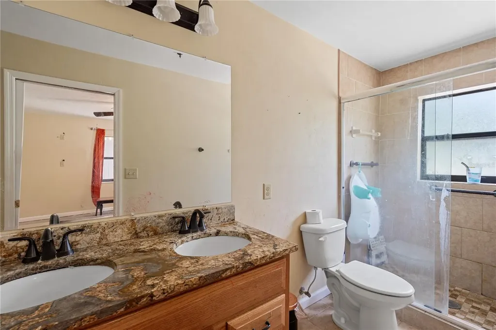 1717 NE 28th Avenue Gainesville FL 32609