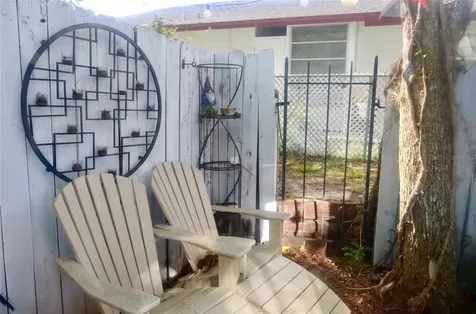 101 N Hill Avenue Deland FL 32724