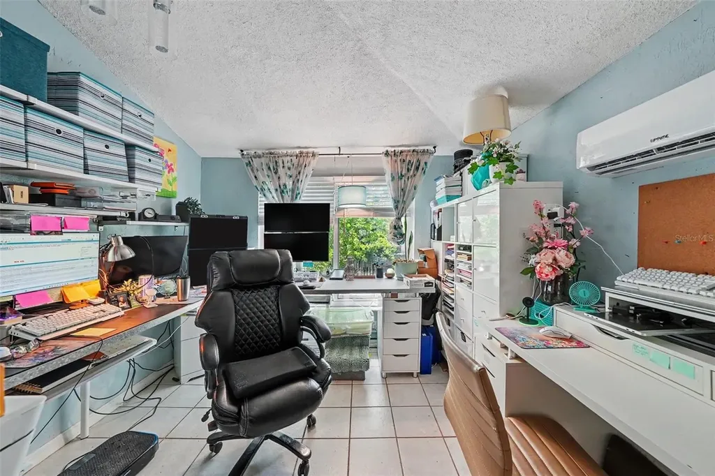 2250 Springwood Cir W Clearwater FL 33763