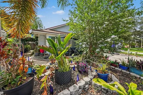 2250 Springwood Cir W Clearwater FL 33763