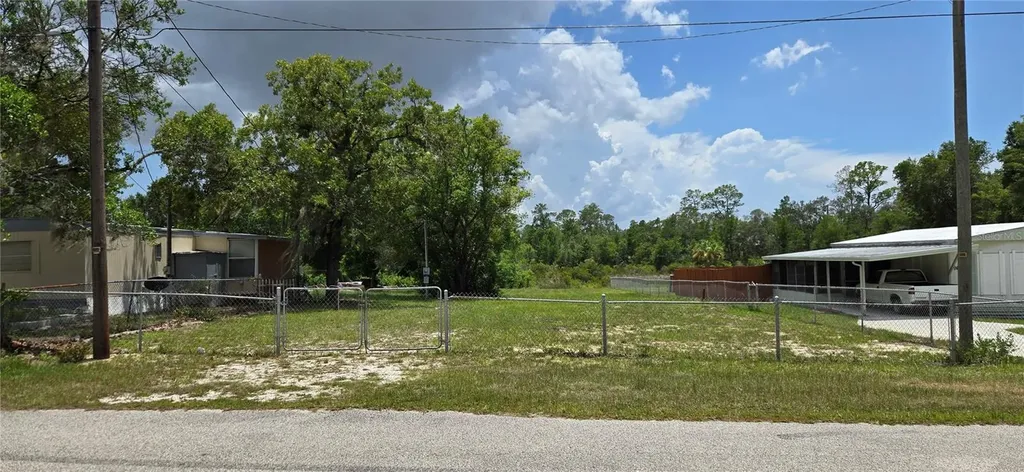 0 Lake Drive Weeki Wachee FL 34613