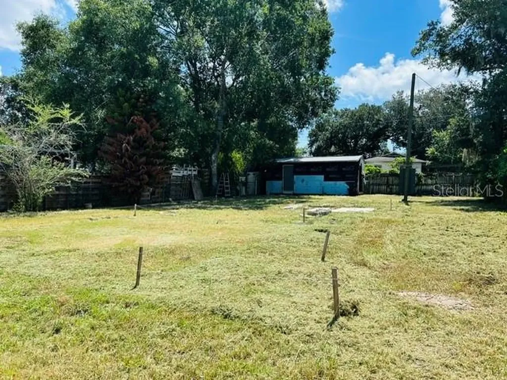 1493 Tallahassee Boulevard Intercession City FL 33848