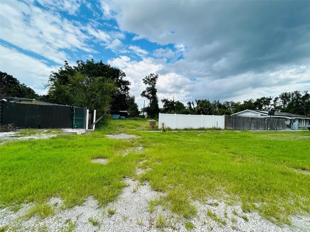 1493 Tallahassee Boulevard Intercession City FL 33848