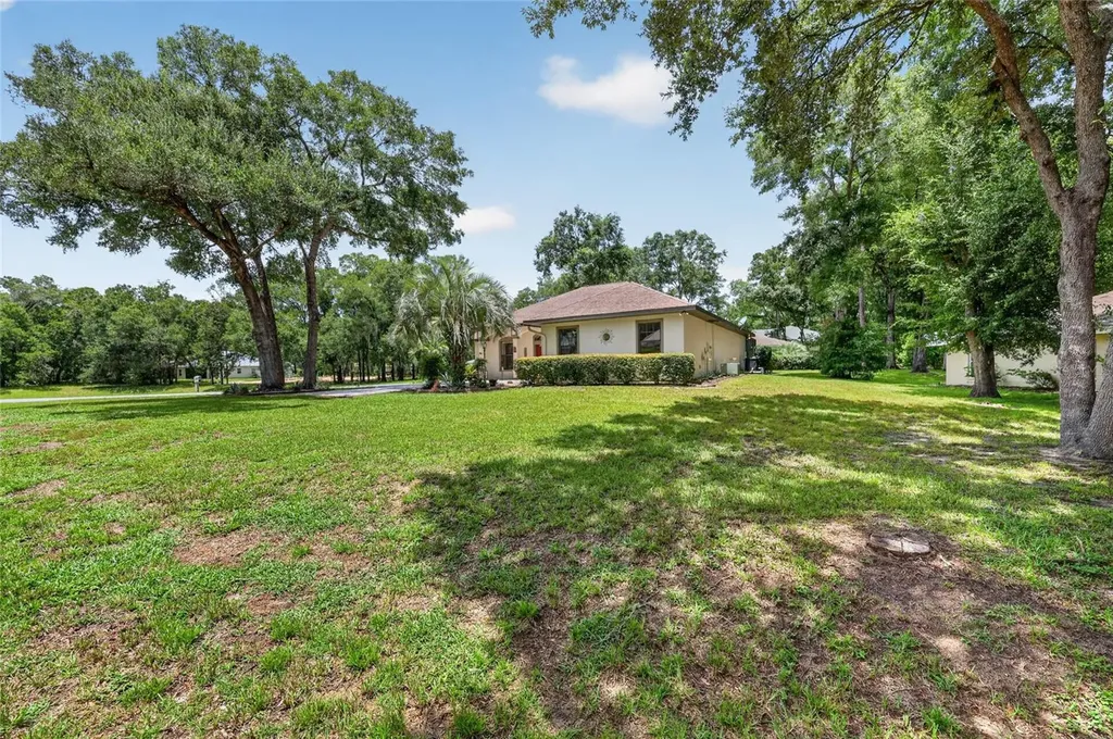 19331 SW 100th Loop Dunnellon FL 34432