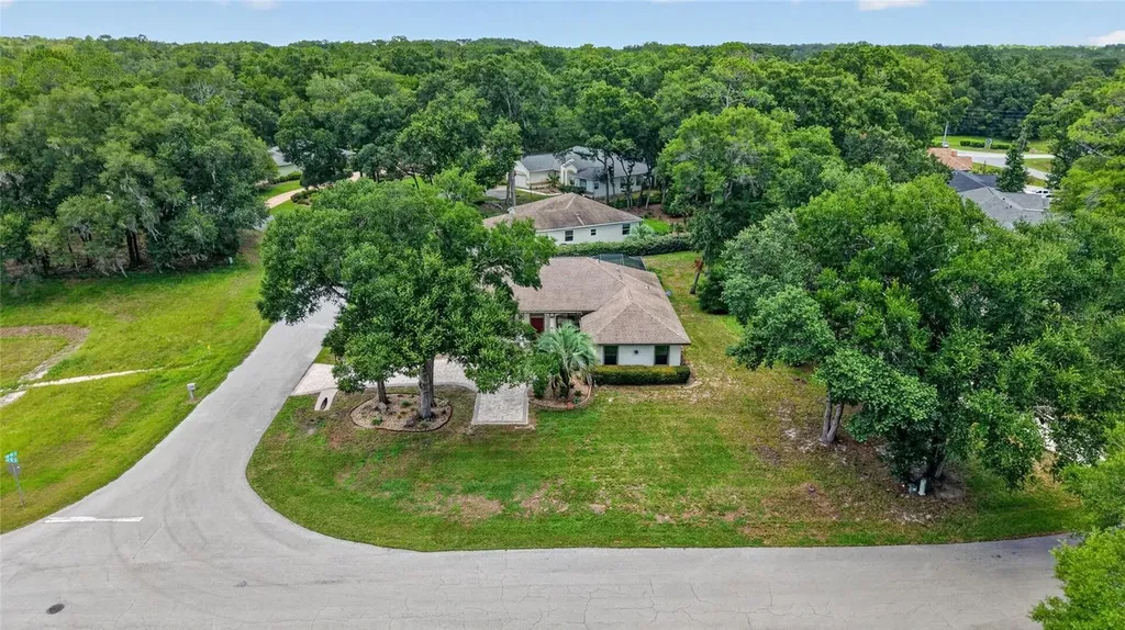 19331 SW 100th Loop Dunnellon FL 34432