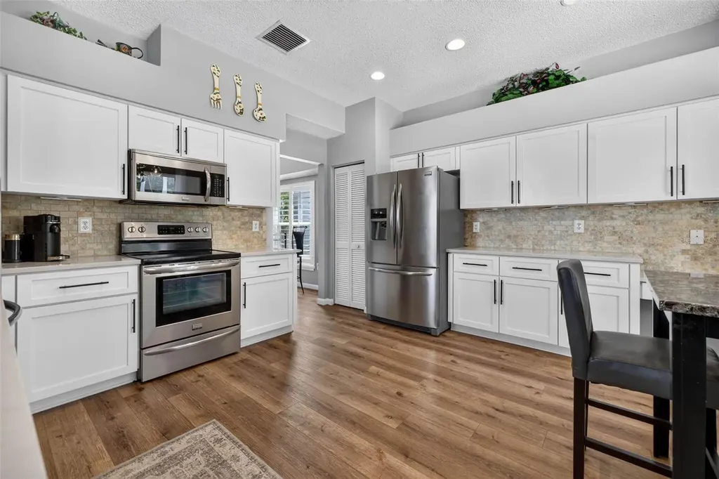 11123 Clayridge Drive Tampa FL 33635