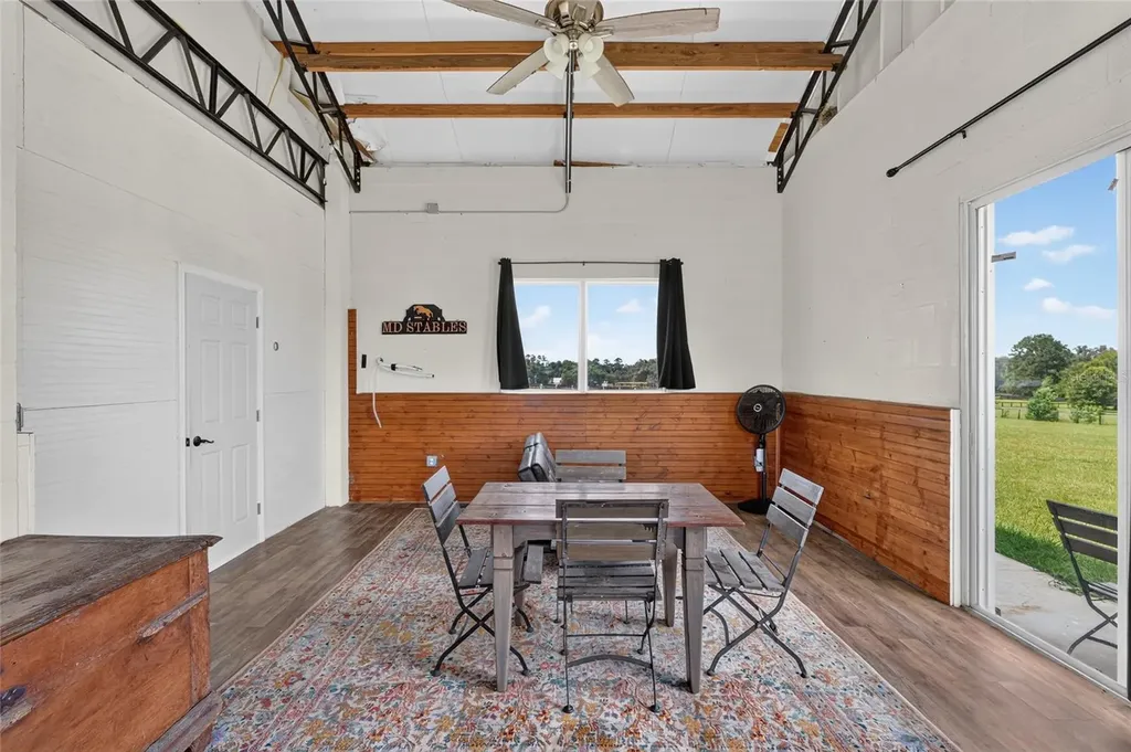 8544 NW 160th Avenue Morriston FL 32668