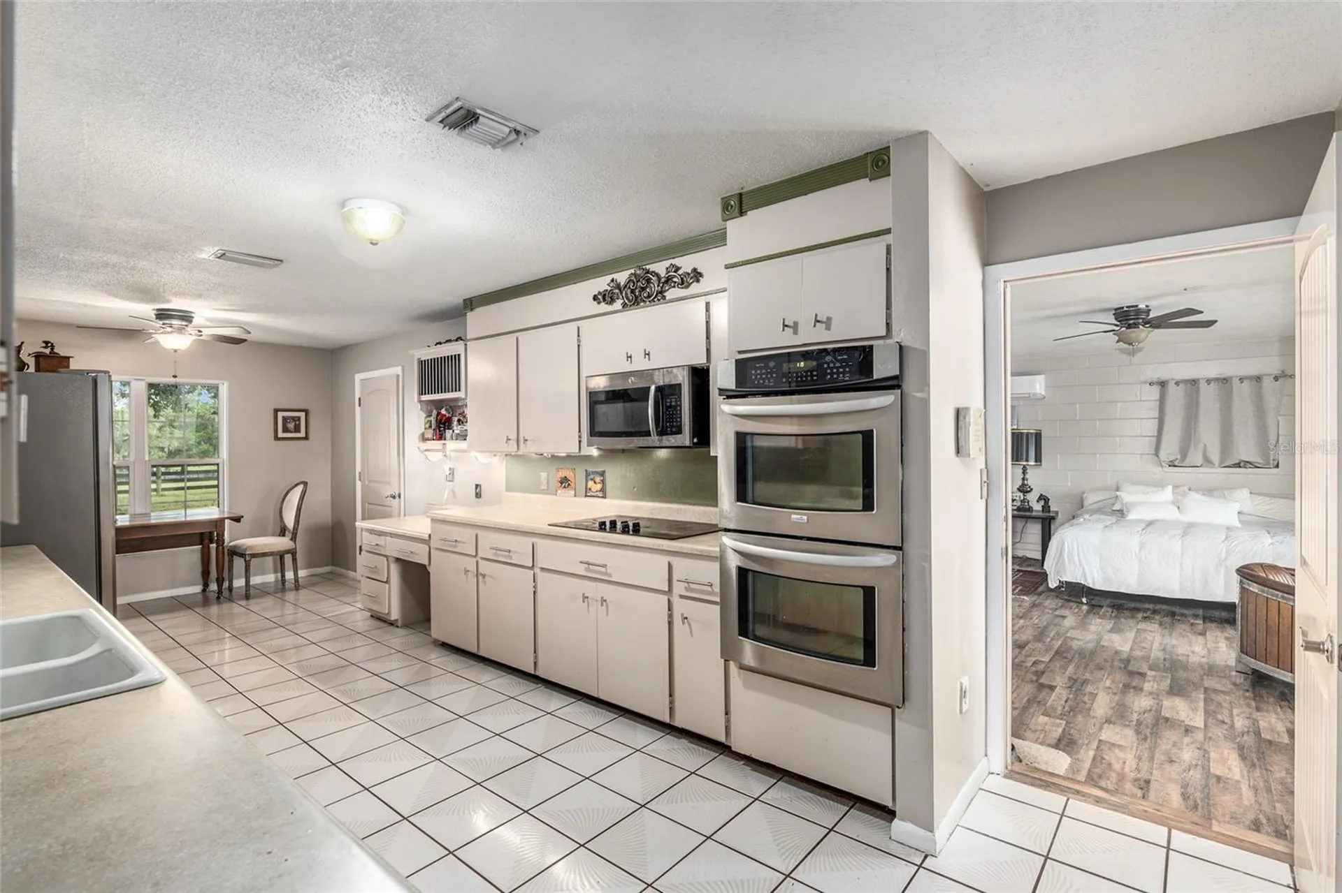 8544 NW 160th Avenue Morriston FL 32668
